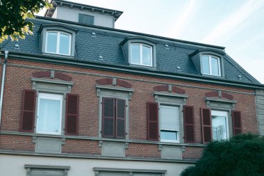 seyahat, pencere, eşsiz yer, antik sokak, orijinal tasarım, stil, açık hava, Avrupa seyahati, batı Avrupa manzarası tarihi, fayans çatısı, şehir manzarası, tatil, konut, Almanya, eski şehir, turizm, renkli, retro tarzı, güzel ev, 