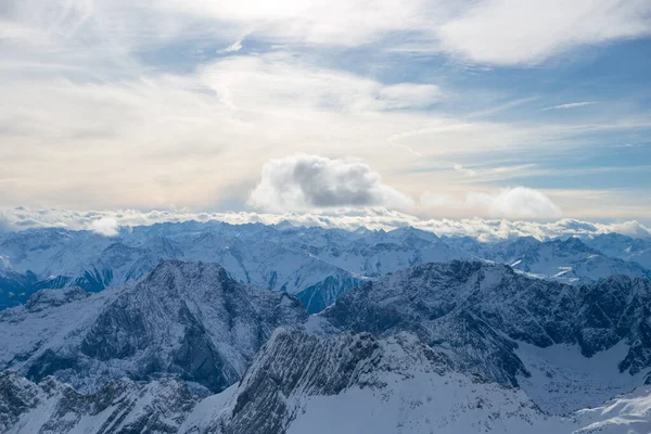 Hochalpine Berge Mit Schnee Deutschland Und Blauem Himmel — Stockfoto