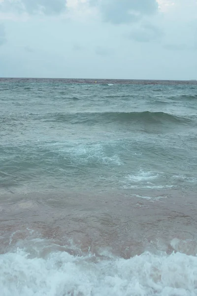 Beautiful Surging Mediterranean Sea Waves — Stock Photo, Image