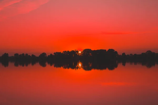 Red Saturated Sunset River — Stock Photo, Image