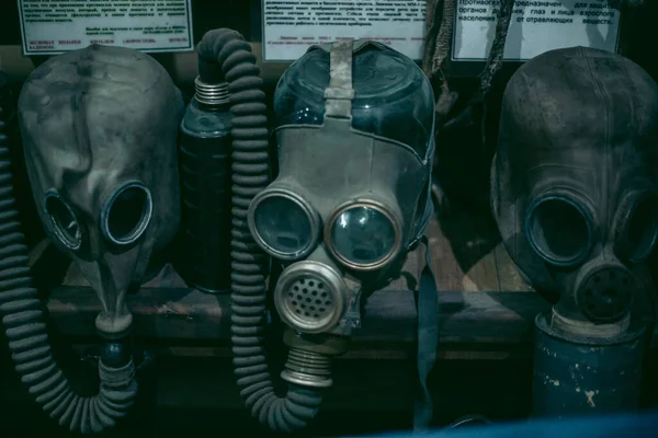 Παλαιές Σοβιετικές Μάσκες Αερίων Κατά Της Ακτινοβολίας Που Χρησιμοποιήθηκαν Κατά — Φωτογραφία Αρχείου