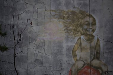 Çernobil 'deki Pripyat' ın duvarındaki duvar resmi.