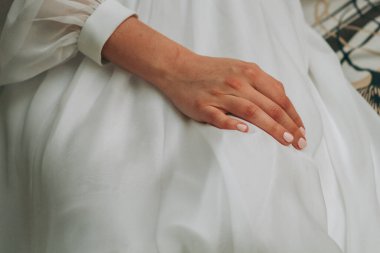 Güzel beyaz altın alyans