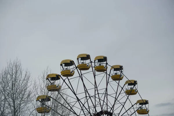 Çernobil Deki Pripyat Hayalet Kasabasında Dönme Dolap — Stok fotoğraf