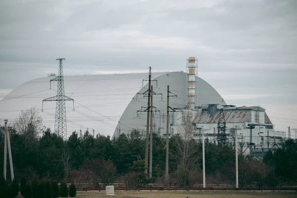 チェルノブイリ原子力発電所4号機のサルコファガス — ストック写真