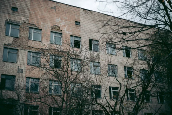 Παλιό Ερειπωμένο Σπίτι Στο Pripyat Στο Τσερνόμπιλ — Φωτογραφία Αρχείου