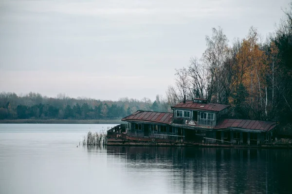 Заброшенный Залив Озере Припяти Чернобыле — стоковое фото