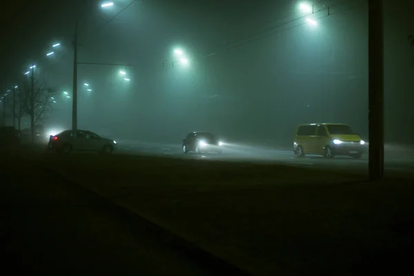 Шосе Дорога Вночі Тумані Місті — стокове фото