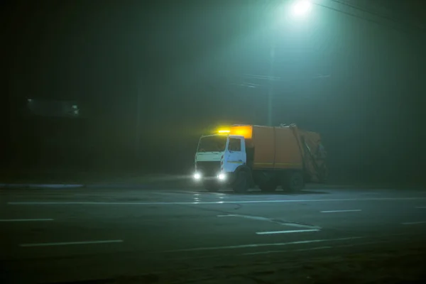 Autoroute Nuit Dans Brouillard Ville — Photo