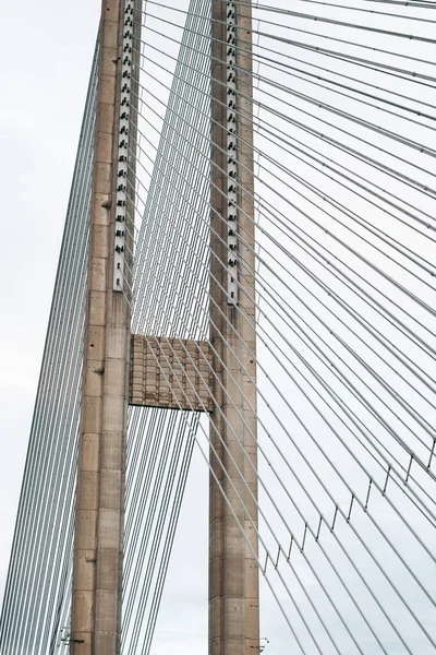 Puente Cable Con Carretera Coches —  Fotos de Stock