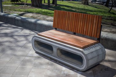 Ukrain Kiev 'de açık mobilya ahşap bank