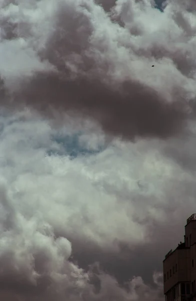 Nuvens Fofas Cobrem Céu Azul Verão — Fotografia de Stock