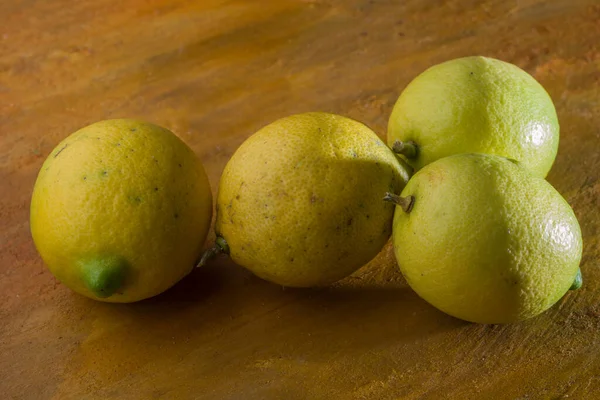 Four Lemons Yellow Background Vitamin Healthy Fruit — Stock Photo, Image