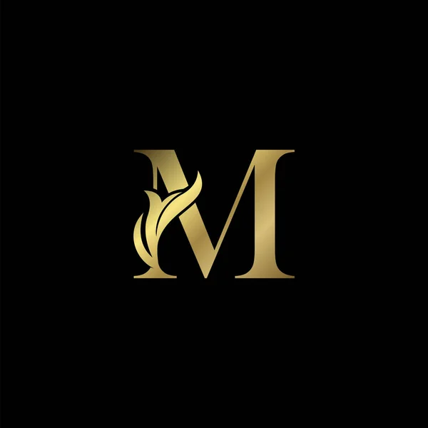 Altın M İlk Mektup lüks logo simgesi, lüks işletmeler için klasik lüks vektör tasarım kavramı alfabe harfi.