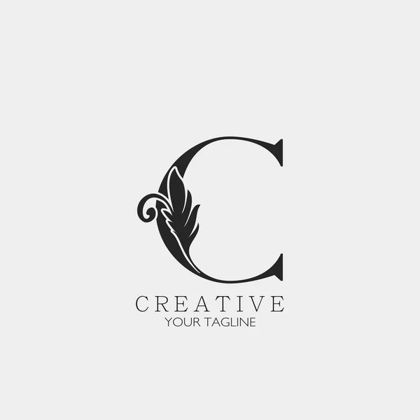 C Harfi Minimalist İlk Doğa Tropikal Yaprak logosu Simgesi, monogram vektör tasarımı doğa klasiği konsepti.