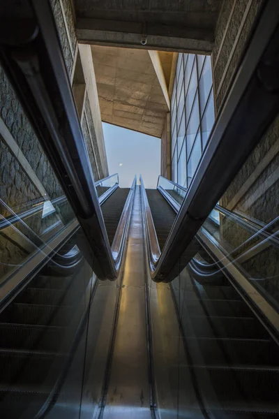 Escalator Vers Ciel Géométrie — Photo