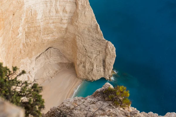 Yunanistan Zakynthos Adasındaki Güzel Navagio Plajının Ideal Manzarası Kayalıklar Beyaz — Stok fotoğraf