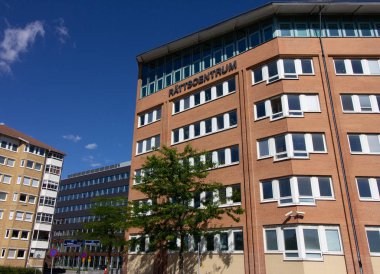 Malmö, İsveç - 1 Temmuz 2018: Bu binalarda İsveç emniyet teşkilatlarının bir koleksiyonu
