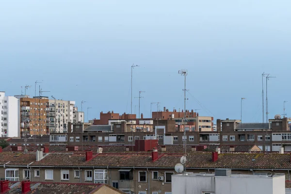 Antenne Satellite Ancienne Antenne Toit Sur Les Toits Des Maisons — Photo