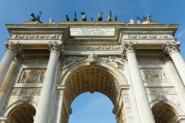 Milano İtalya 'da Barış Kemeri ve Arco della Pace
