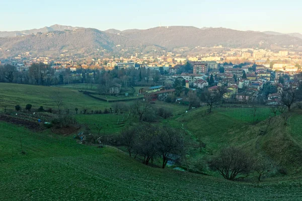 意大利伦巴第地区Bergamo市空中景观 — 图库照片