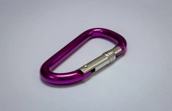 Малый Фиолетовый Карабин Используемый Легких Нагрузок — стоковое фото