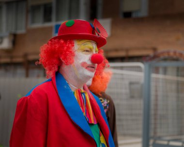 Benidorm İngilizce kıyafet partisi. 12 Kasım 2015. Benidorm. Valencia bölgesi. İspanya. . 20 yıl önce bu geleneği başladı.