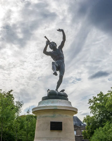 Skulptur Den Grekiska Skådespelaren Arthur Bourgeois Luxemburgparken Augusti 2019 Paris — Stockfoto