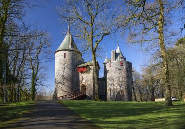 Castell Coch (Kızıl Kale), Tongwynlais, Galler