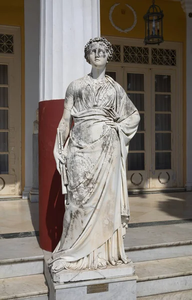 Mramorová Socha Euterie Múza Hudby Nádvoří Múz Achilleion Palace Korfu — Stock fotografie
