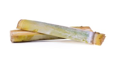 Beyaz arkaplanda izole şeker kamışı