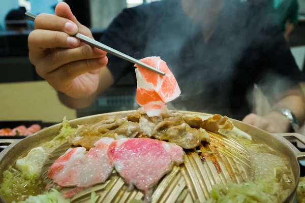 Rauw rundvlees segment voor barbecue of Japanse stijl yakiniku — Stockfoto