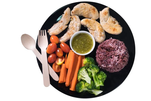 Alimentos limpios, pechugas de pollo a la parrilla y verduras . — Foto de Stock