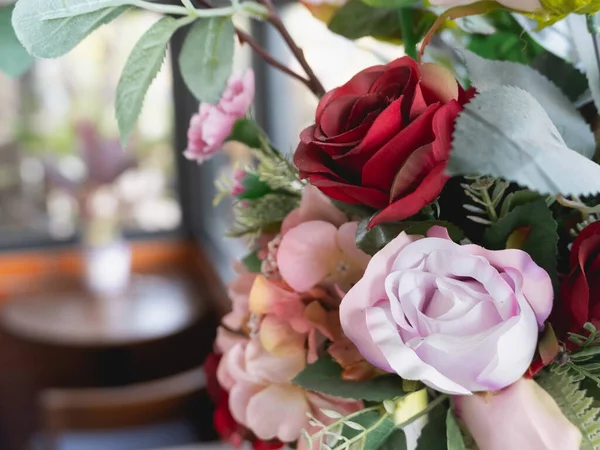 Primer plano de hermosas flores de rosas —  Fotos de Stock