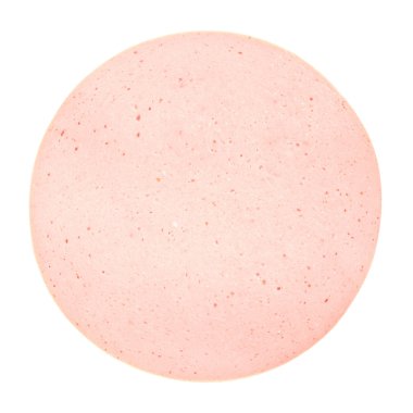 Dilimlenmiş jambon sosisi beyaz arka planda izole edilmiş.