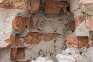 Tuğla dokusu, duvar, çatlaklar ve çizikler arka plan olarak kullanılabilir.