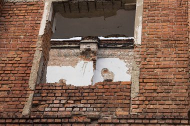 Ev harabeleri, yıkılan binalar, savaş