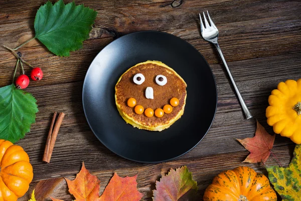 Naleśniki Halloween dla dzieci wakacje śniadanie — Zdjęcie stockowe
