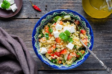 Otantik kase Tabbouleh salata