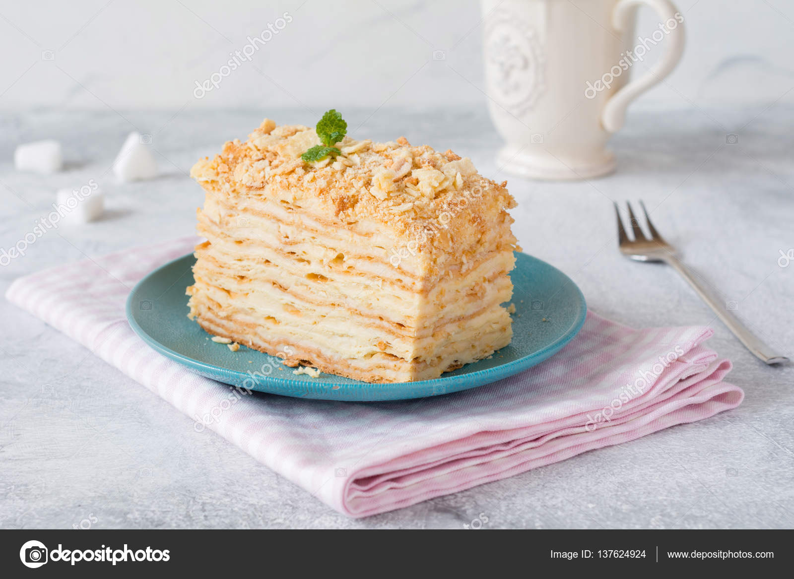 Napolyon pasta plaka Stok fotoğrafçılık ©VladislavNosick Telifsiz
