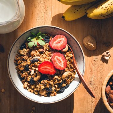 Granola closeup görünümü kase