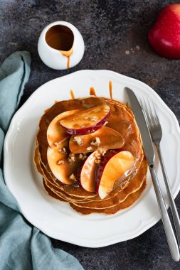 Apple karamel krep