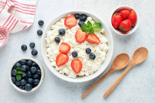 Cottage cheese, curd cheese with berries