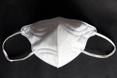 Sağlık ve Covid-19 için beyaz maske