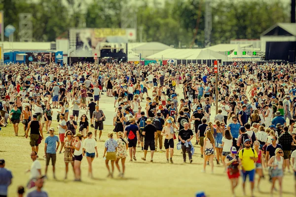 Festival Park Werchter Belgium June 2019 Crowd Visitors Rock Werchter — Stockfoto