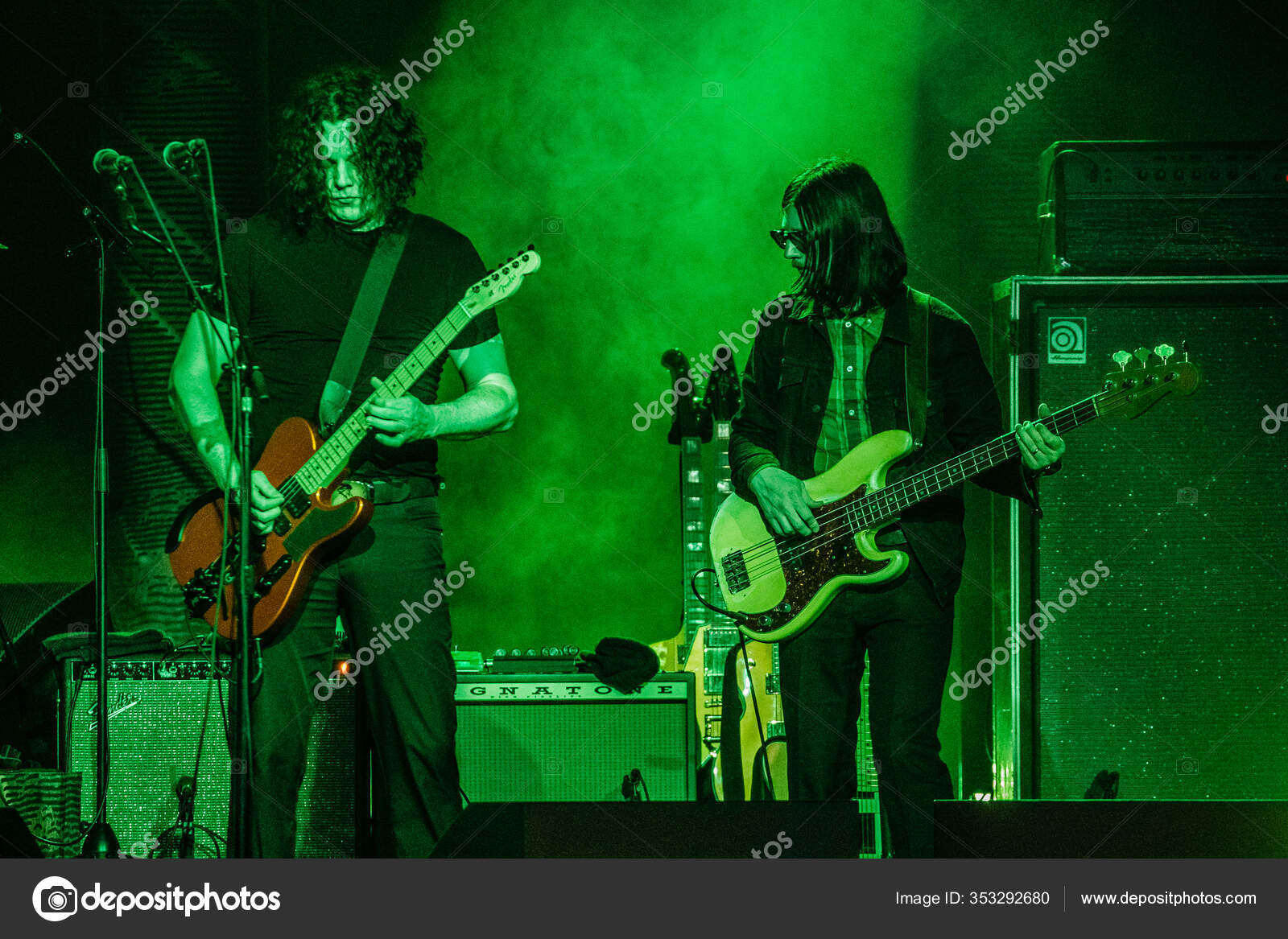 Спектакль Raconteurs Лучшем Секрете 2019 Года – Стоковое.