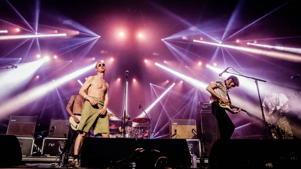 Fat White Family Performance Bestgehüteten Geheimnis 2019 — Stockfoto