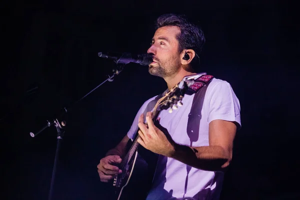 Actuación Dotan Paradiso 2019 — Foto de Stock