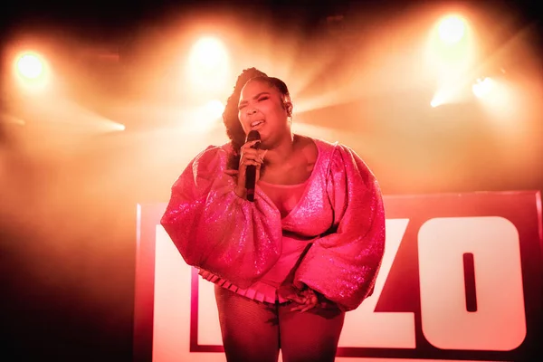 Lizzo Performance Paradiso Noord 2019 — Stock Photo, Image