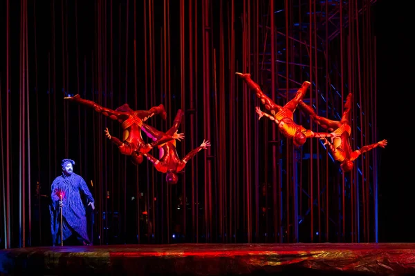 April 2020 Ziggo Dome Amsterdam Netherlands Performance Cirque Soleil Varekai — Stock Photo, Image
